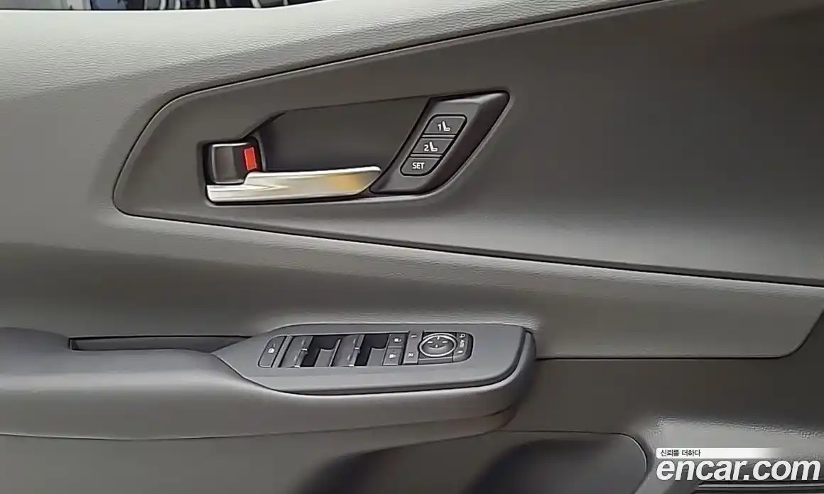 Toyota Prius 2024 2.0 гидро, фото 16
