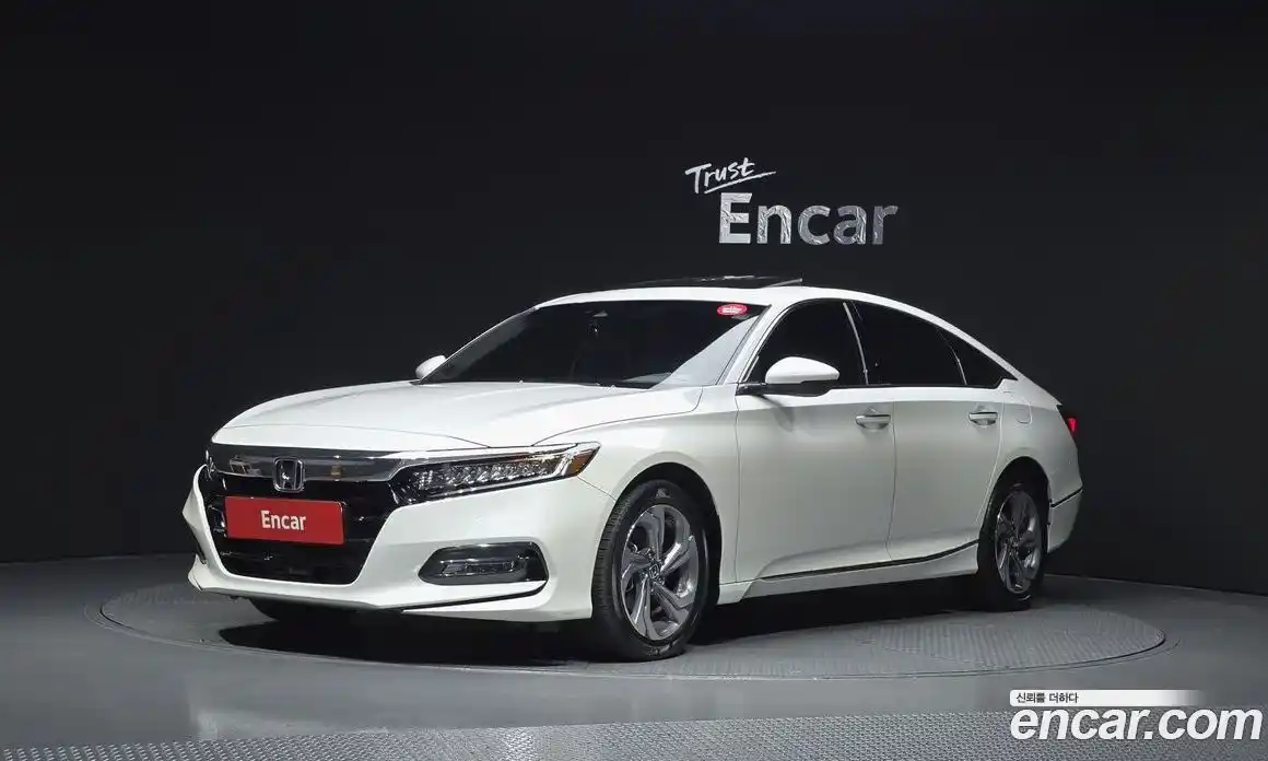 Honda Accord 2019 1.5 автомат (гидро), фото 1 Honda Accord 2019 1.5 автомат (гидро), фото 1