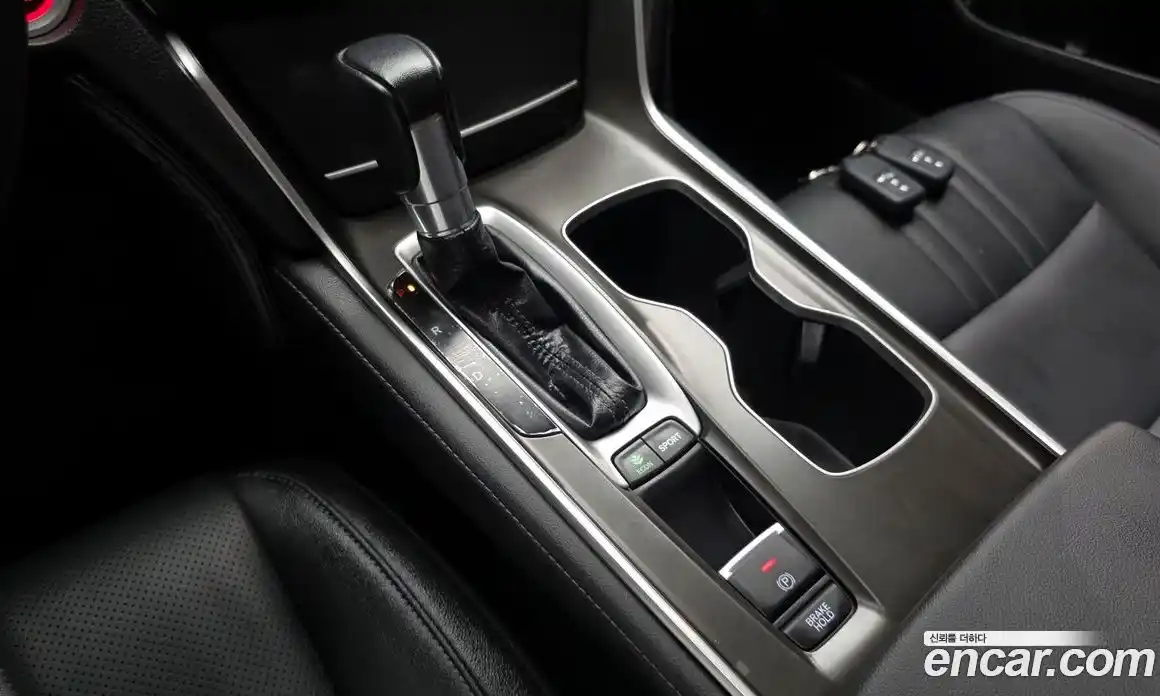 Honda Accord 2019 1.5 автомат (гидро), фото 12 Honda Accord 2019 1.5 автомат (гидро), фото 12