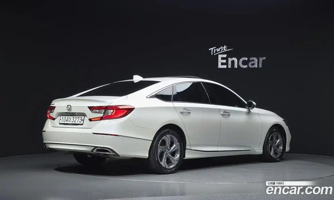 Honda Accord 2019 1.5 автомат (гидро), фото 2 Honda Accord 2019 1.5 автомат (гидро), фото 2