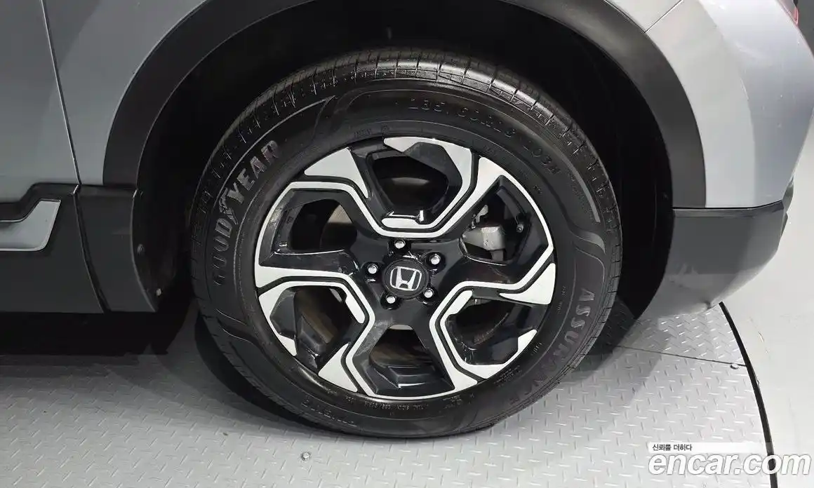 Honda CR-V 2019 1.5 автомат (гидро), фото 5