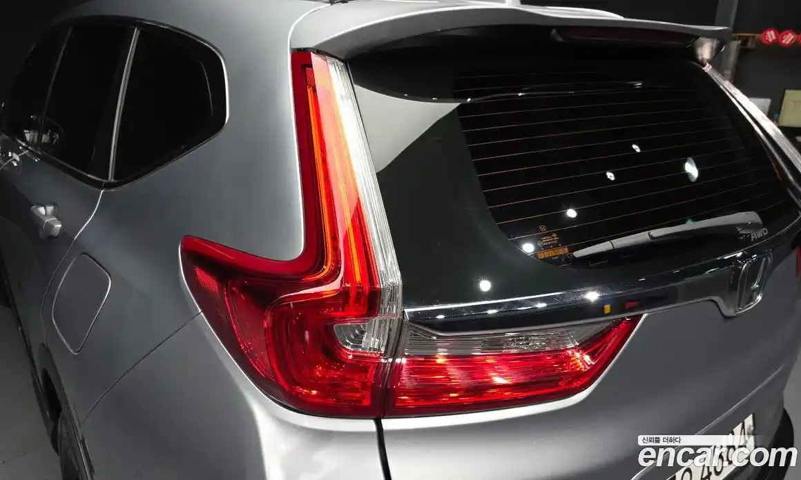 Honda CR-V 2019 1.5 автомат (гидро), фото 9