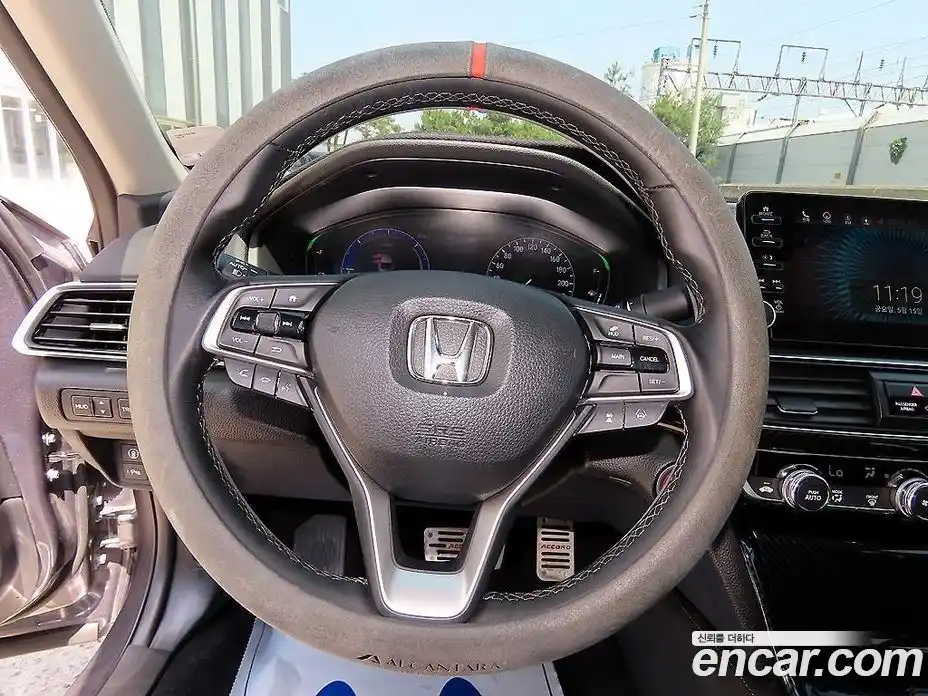Honda Accord 2019 2.0 автомат (гидро), фото 8