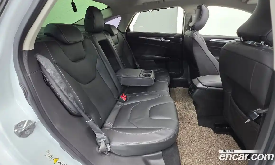 Ford Mondeo 2016 2.0 автомат (гидро), фото 20