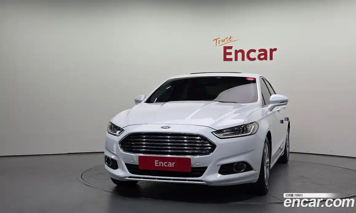 Ford Mondeo 2016 2.0 автомат (гидро), фото 3