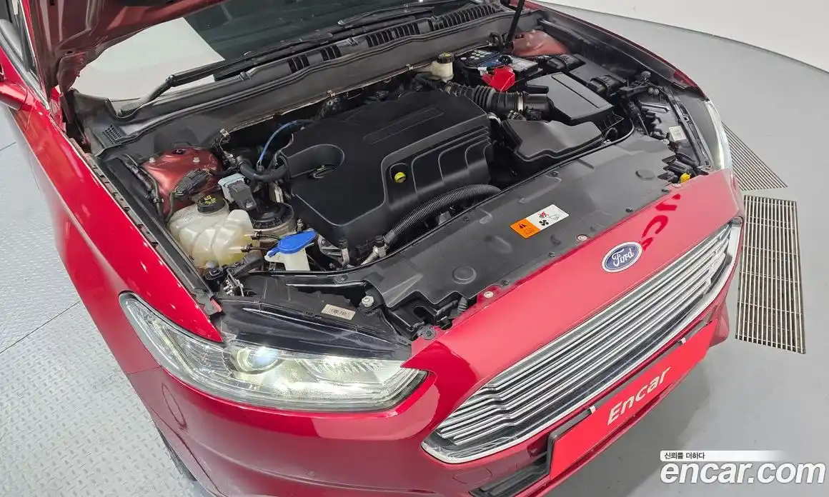 Ford Mondeo 2015 2.0 автомат (гидро), фото 6