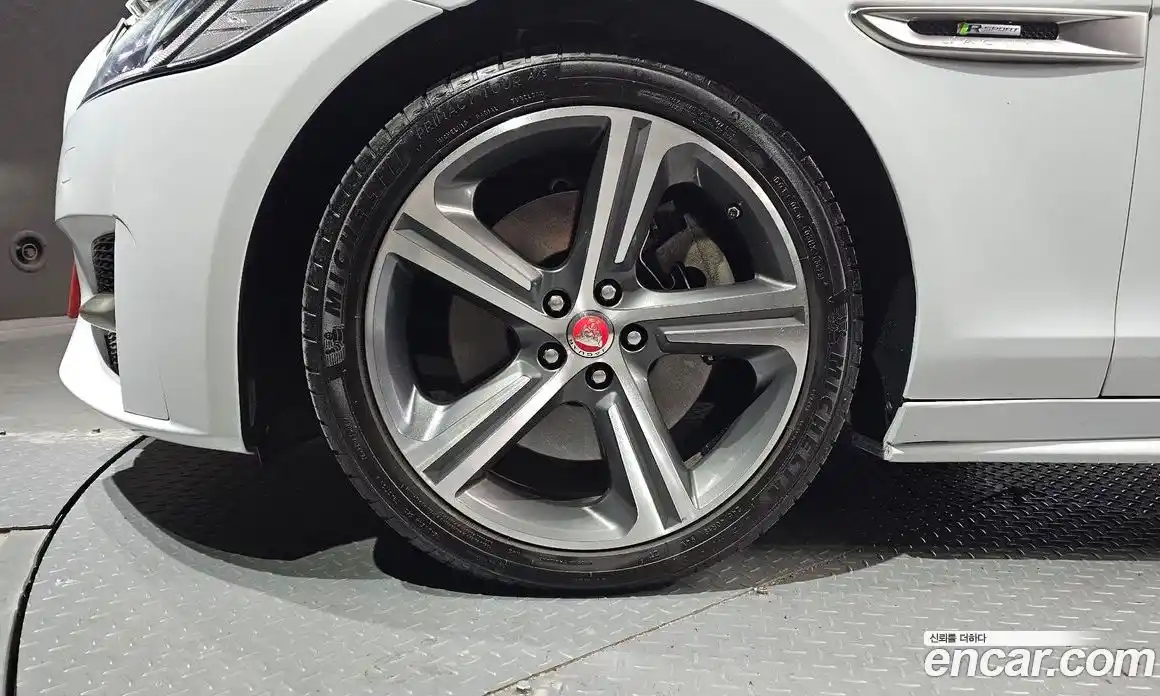Jaguar XF 2017 3.0 гидро, фото 5