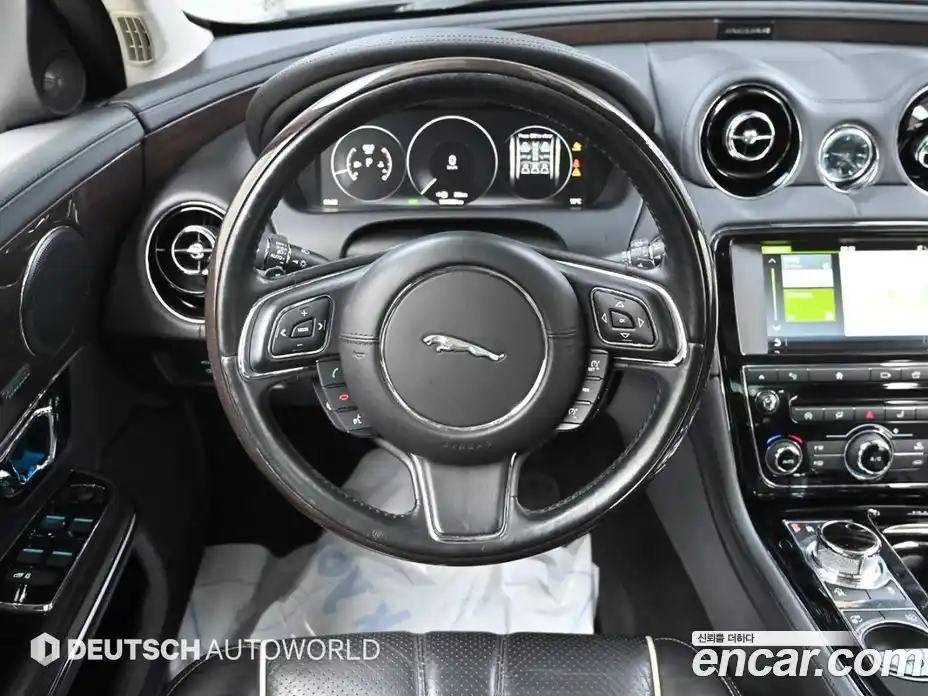Jaguar XJ 2016 3.0 гидро, фото 13