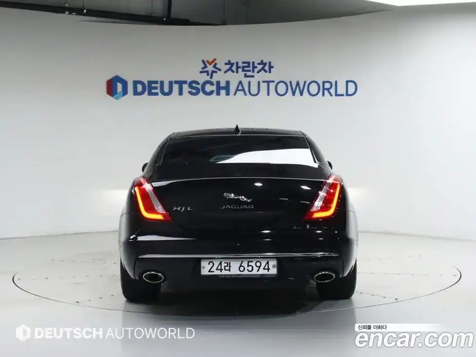 Jaguar XJ 2016 3.0 гидро, фото 4