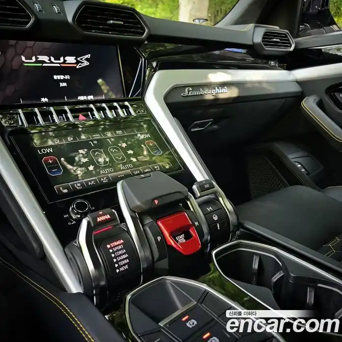 Lamborghini Urus 2023 4.0 гидро, фото 15