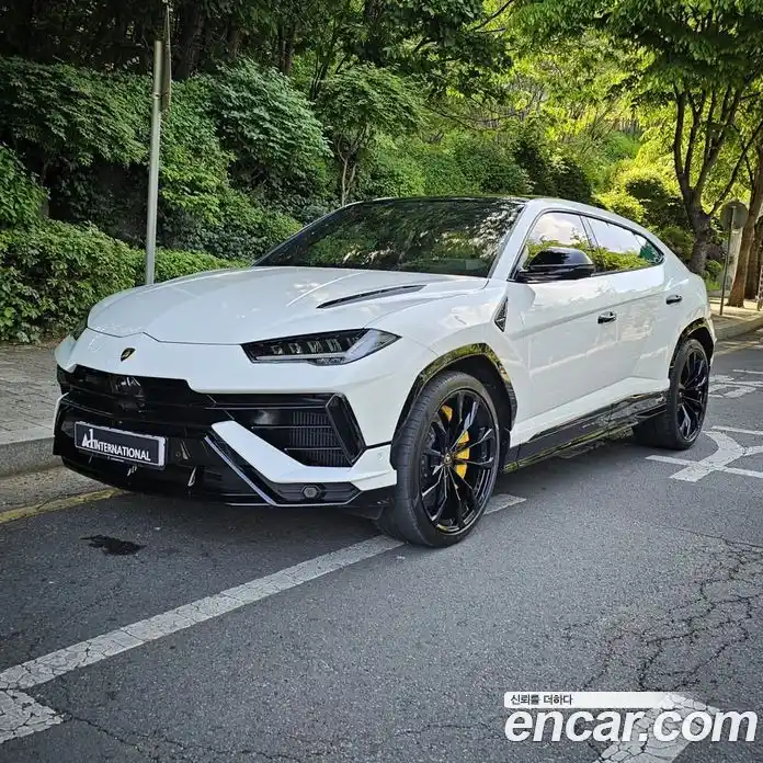 Lamborghini Urus 2023 4.0 гидро, фото 4