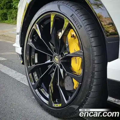 Lamborghini Urus 2023 4.0 гидро, миниатюра 6