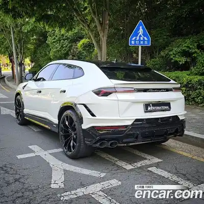 Lamborghini Urus 2023 4.0 гидро, миниатюра 8