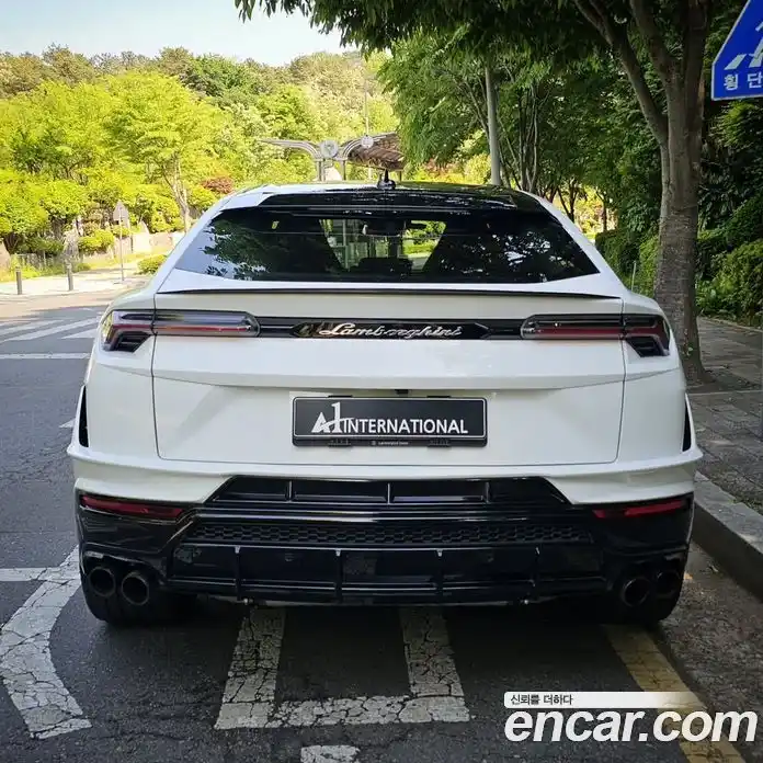 Lamborghini Urus 2023 4.0 гидро, фото 10