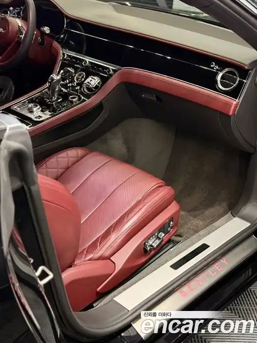 Bentley Continental 2020 4.0 гидро, фото 16
