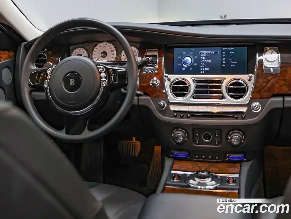 Rolls-Royce Ghost 2012 6.6 гидро, фото 12