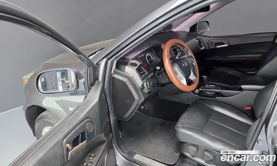 SsangYong Korando 2017 2.2 автомат (гидро), фото 11