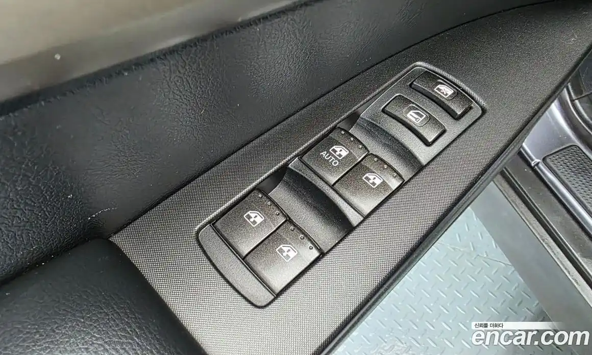 SsangYong Korando 2017 2.2 автомат (гидро), фото 12