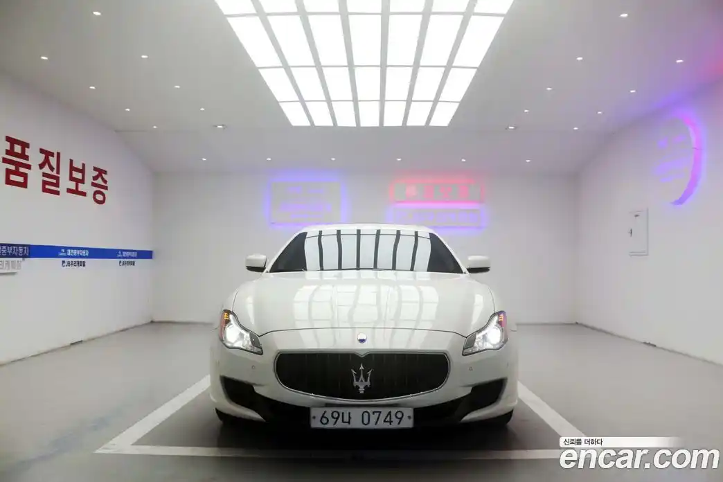Maserati Quattroporte 2016 3.0 гидро, фото 3