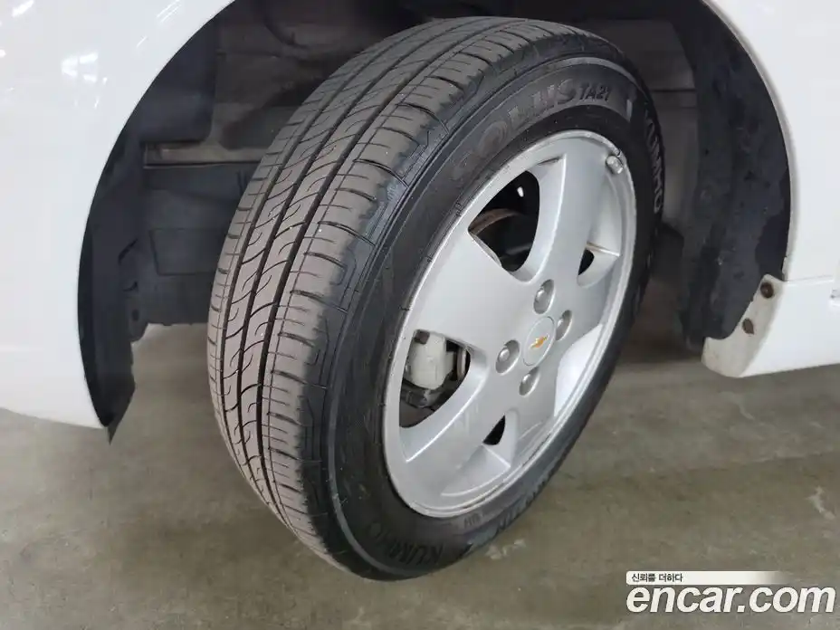 Chevrolet Spark 2011 1.0 автомат (гидро), фото 16
