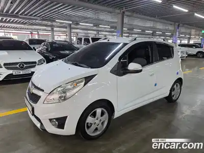 Chevrolet Spark 2011 1.0 автомат (гидро), миниатюра 2