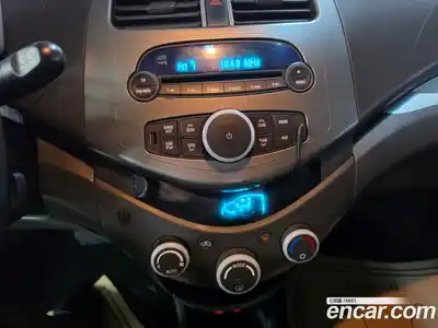 Chevrolet Spark 2011 1.0 автомат (гидро), миниатюра 9