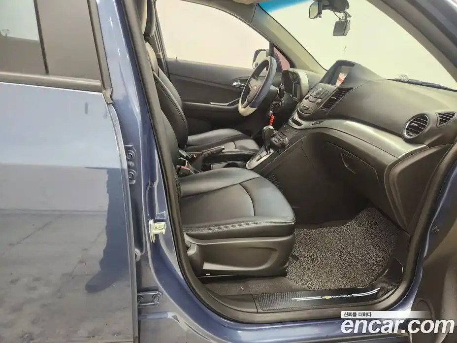 Chevrolet Orlando 2014 2.0 автомат (гидро), фото 12