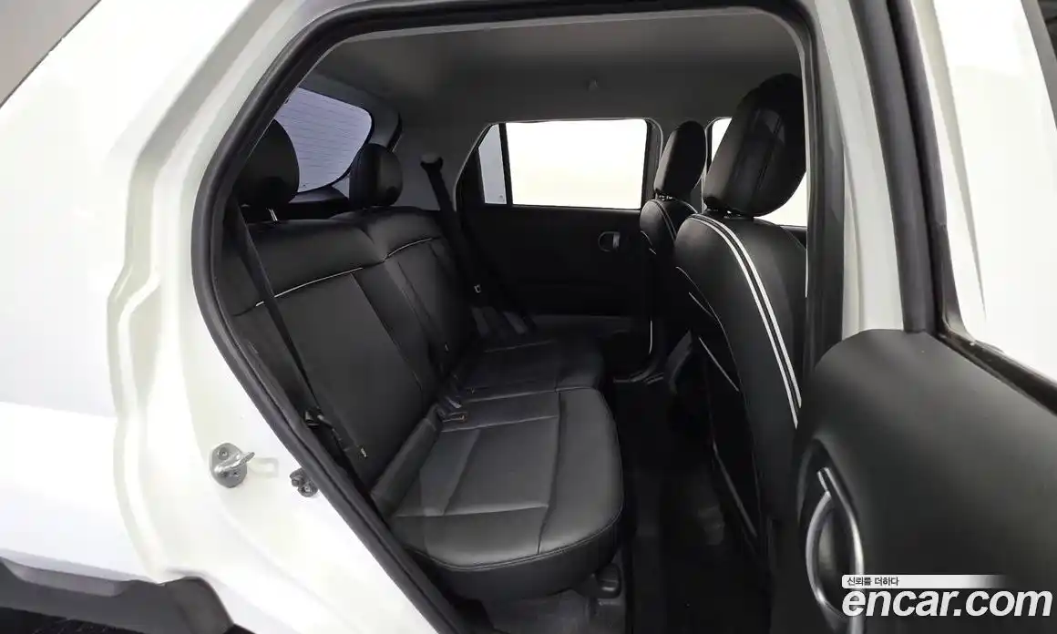 Hyundai Casper 2022 1.0 автомат (гидро), фото 19