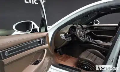 Porsche Panamera 2020 4.0 автомат (гидро), миниатюра 11