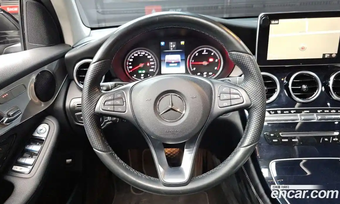 Mercedes-Benz GLC-Class 2016 2.1 гидро, фото 13 Mercedes-Benz GLC-Class 2016 2.1 гидро, фото 13