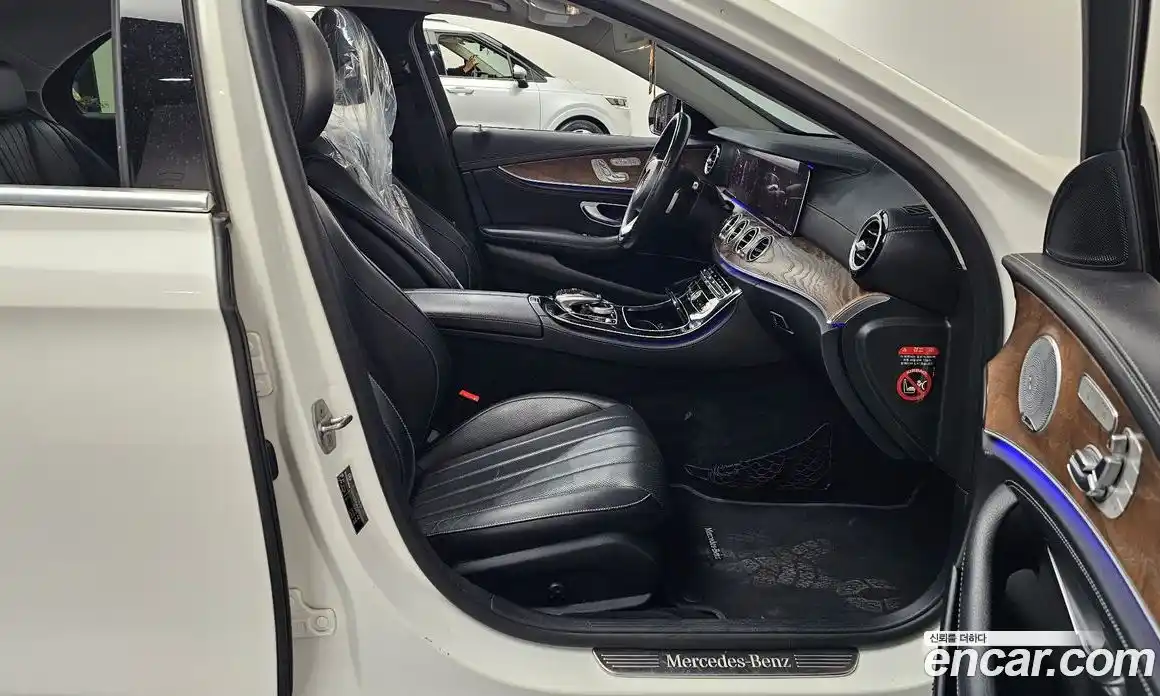 Mercedes-Benz E-Class 2017 2.0 автомат (гидро), фото 16
