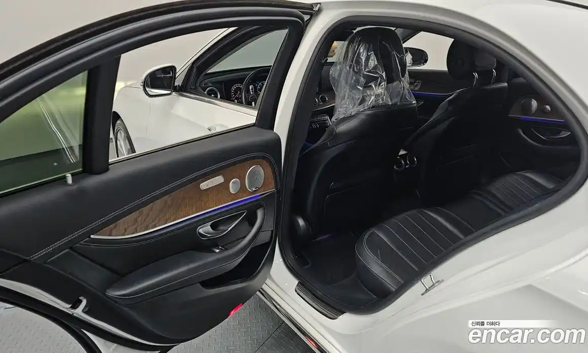 Mercedes-Benz E-Class 2017 2.0 автомат (гидро), фото 28