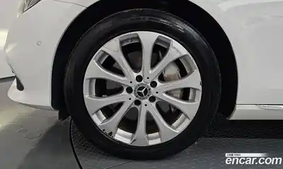 Mercedes-Benz E-Class 2017 2.0 автомат (гидро), миниатюра 5
