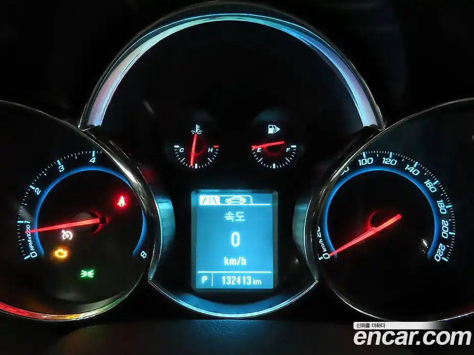 Chevrolet Cruze 2013 1.8 автомат (гидро), фото 9