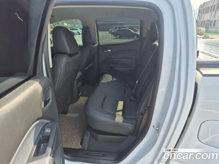 Chevrolet Colorado 2020 3.6 автомат (гидро), фото 11