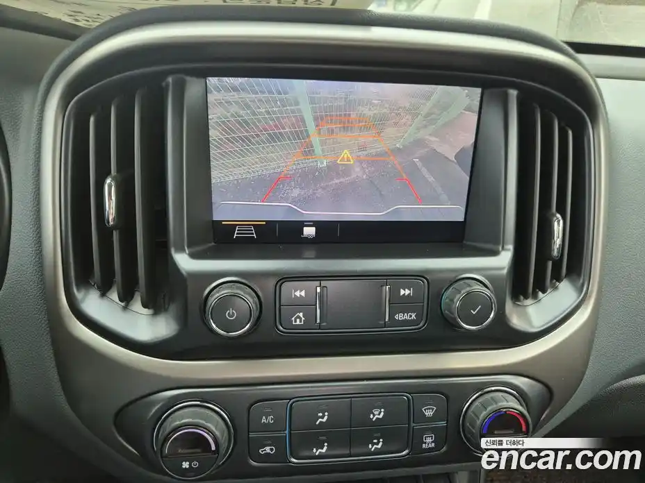 Chevrolet Colorado 2020 3.6 автомат (гидро), фото 13