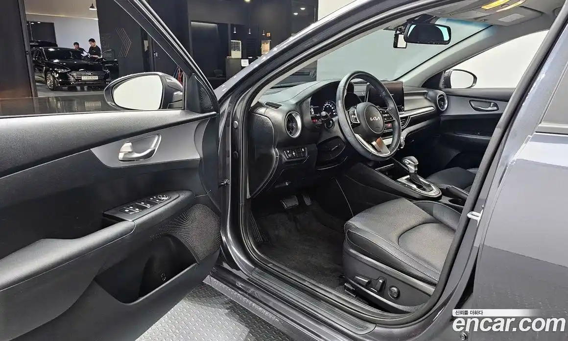 Kia K3 2021 1.6 автомат (гидро), фото 13