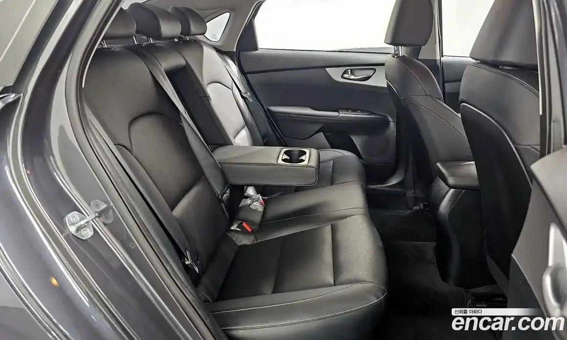 Kia K3 2021 1.6 автомат (гидро), фото 18