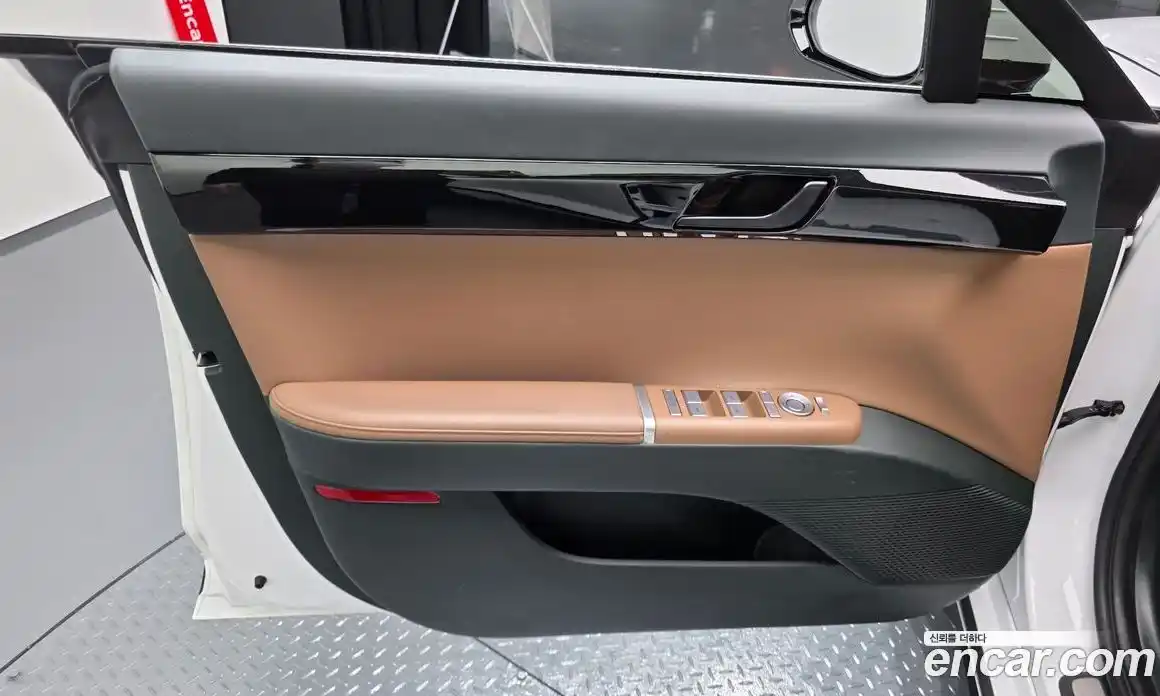 Hyundai Grandeur 2023 2.5 автомат (гидро), фото 13