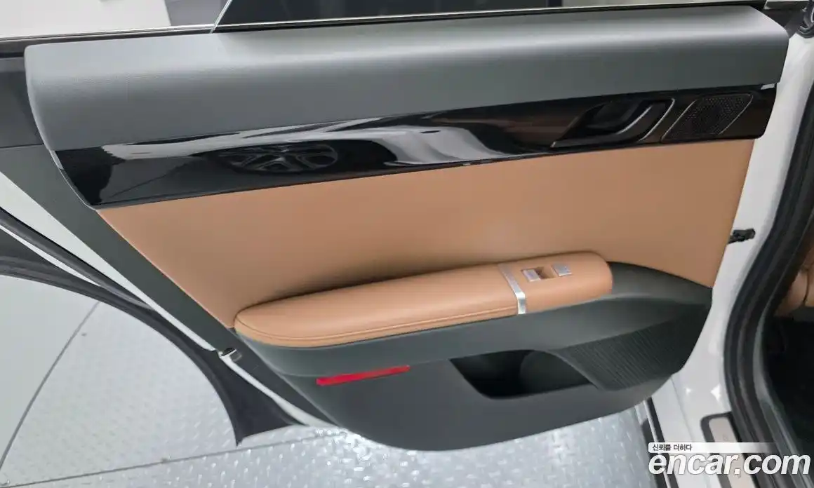 Hyundai Grandeur 2023 2.5 автомат (гидро), фото 14