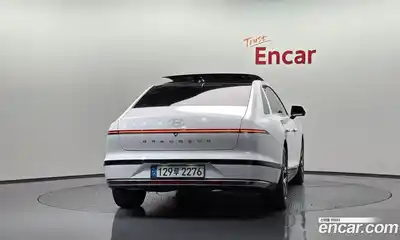 Hyundai Grandeur 2023 2.5 автомат (гидро), миниатюра 3