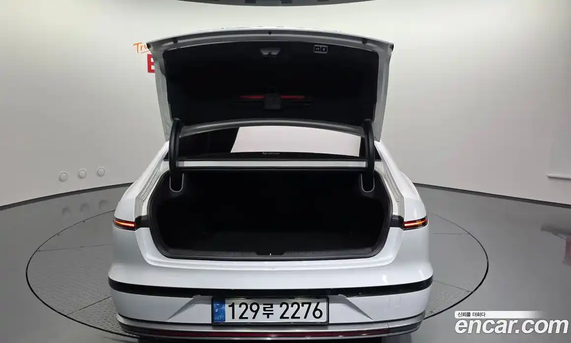 Hyundai Grandeur 2023 2.5 автомат (гидро), фото 35