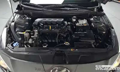 Hyundai Avante 2022 1.6 автомат (гидро), миниатюра 5