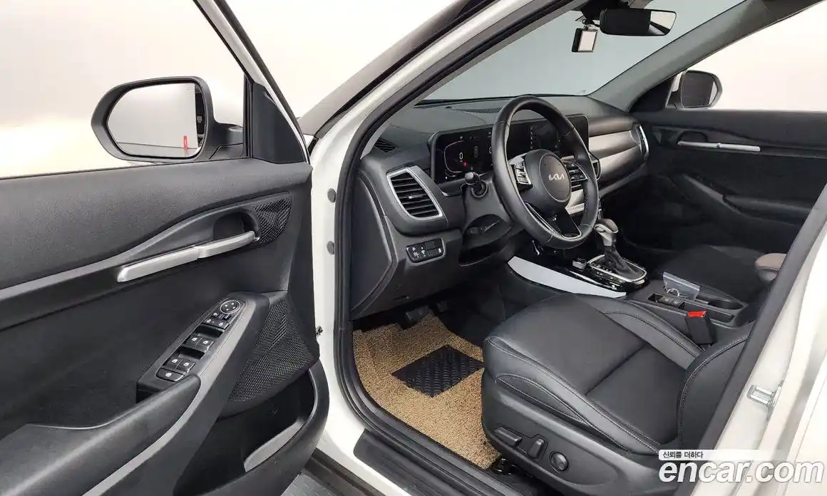 Kia Seltos 2022 1.6 автомат (гидро), фото 13