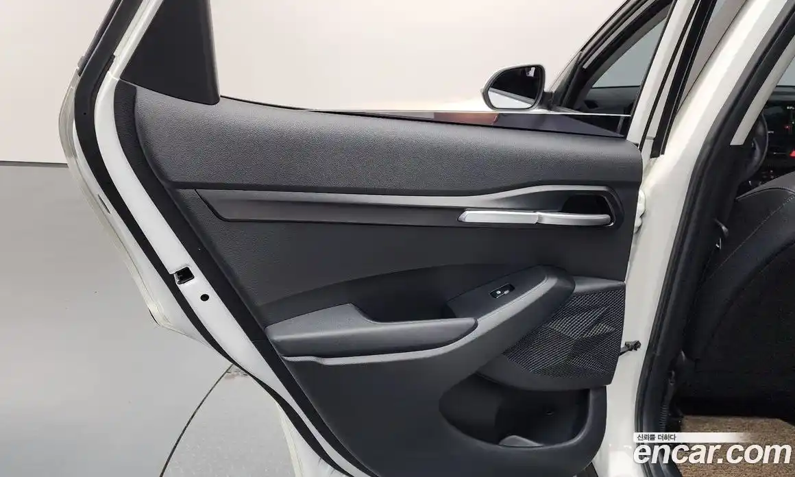 Kia Seltos 2022 1.6 автомат (гидро), фото 15
