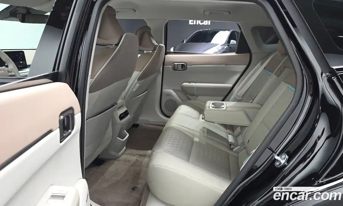 Kia EV4 2025 0.2 автомат (гидро), фото 18