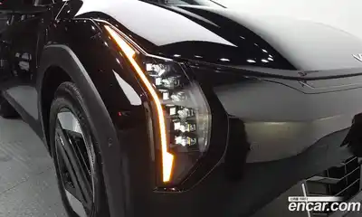 Kia EV4 2025 0.2 автомат (гидро), миниатюра 8