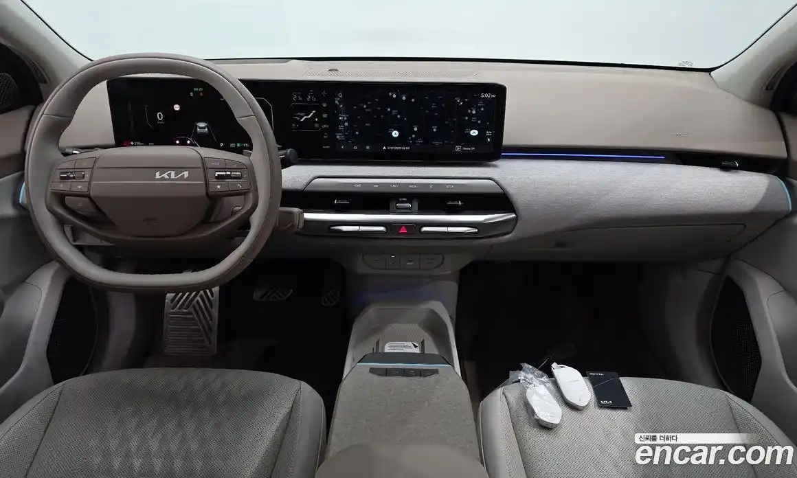 Kia EV4 2025 0.2 автомат (гидро), фото 10