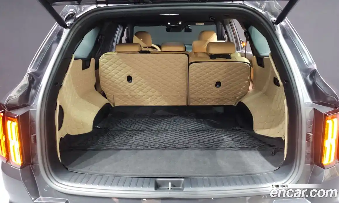 Kia Sorento 2022 1.6 автомат (гидро), фото 26