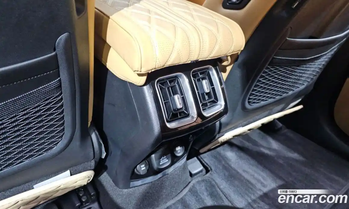 Kia Sorento 2022 1.6 автомат (гидро), фото 33